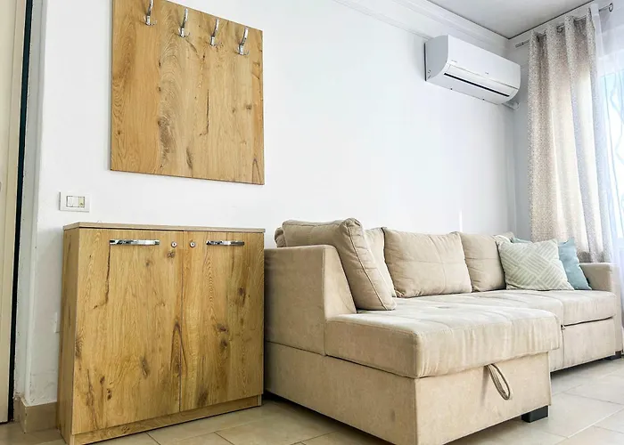 Riviera Glow B86 דירה *