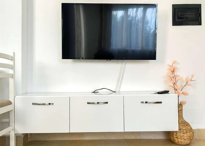 Riviera Glow B86 דירה *