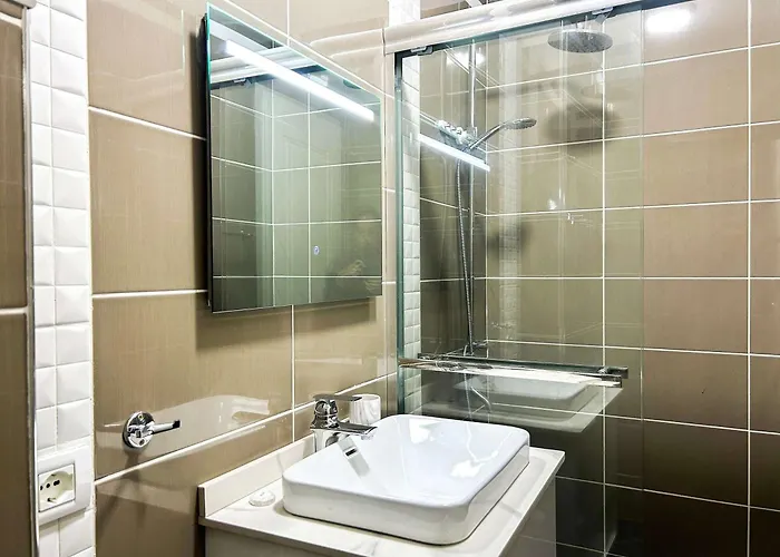 דירה Riviera Glow B86