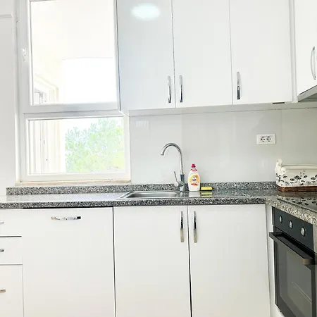 Riviera Glow B86 Daire *