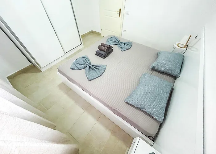 Riviera Glow B86 Lägenhet