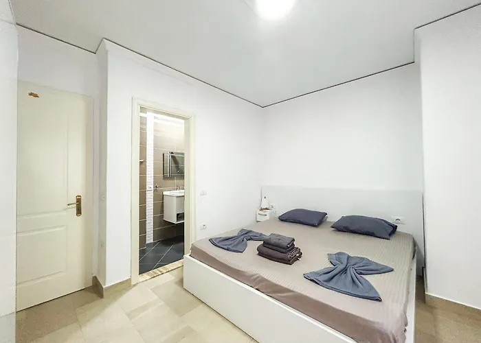 Riviera Glow B86 Lägenhet *